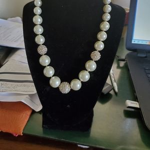 Faux Pearl 1/2 inch Pearl and Rhinestone Necklace.